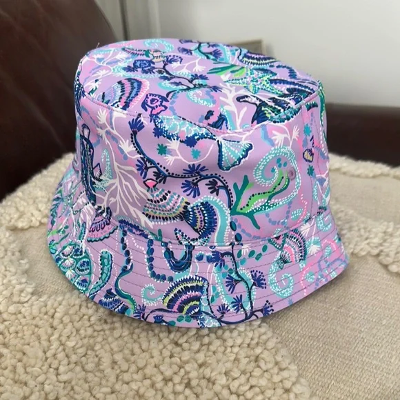 Lilly Pulitzer | Accessories | Lilly Pulitzer Lilac Freesia  display picture 1